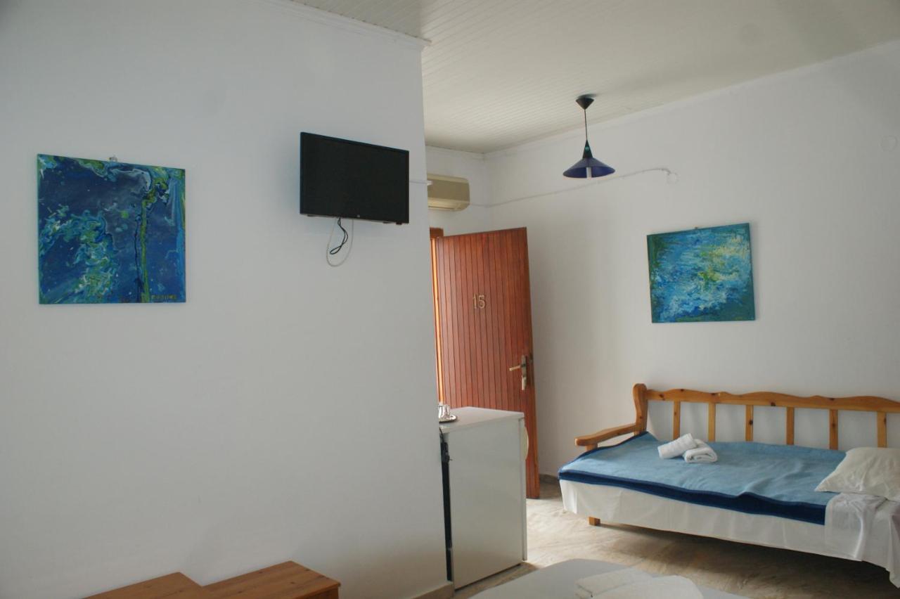 Ξενοδοχείο Ελευθερία Πάρος Εξωτερικό φωτογραφία