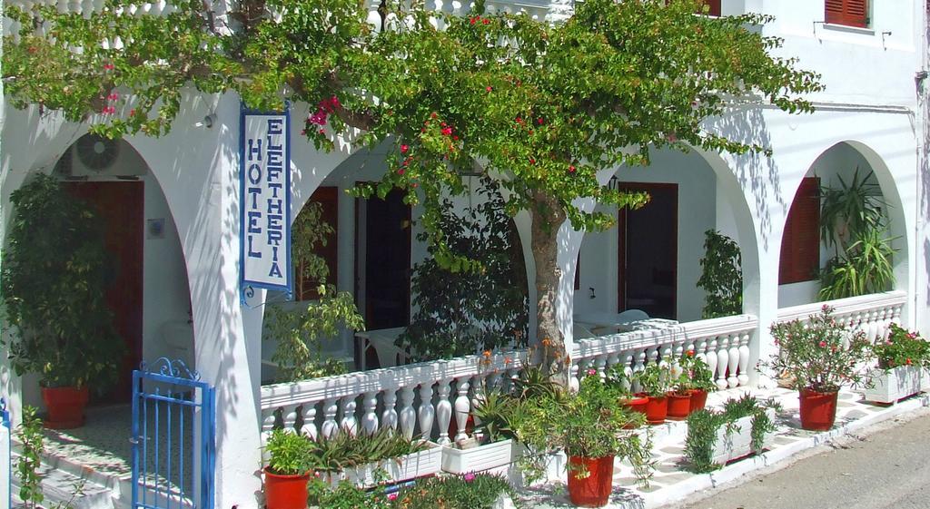 Ξενοδοχείο Ελευθερία Πάρος Εξωτερικό φωτογραφία